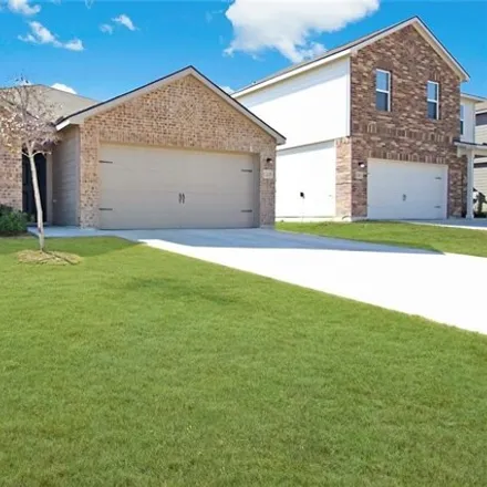 Rent this 3 bed house on Dupont Pass in Jarrell City Limits, TX 76537