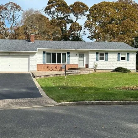 Buy this 3 bed house on 17 Monte Lane in Brookhaven, Center Moriches