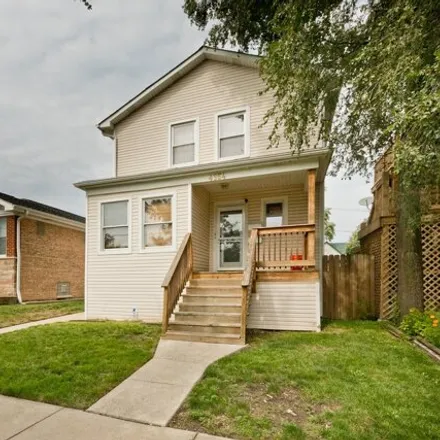 Rent this 2 bed house on 4954 West Cullom Avenue in Chicago, IL 60634