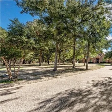 Image 5 - 651 Winding Trail, Crawford, McLennan County, TX 76638, USA - House for sale