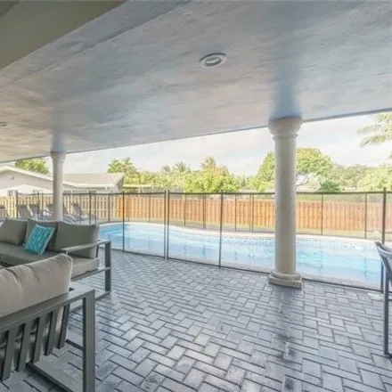 Image 7 - 610 North Highland Drive, West Hollywood, Hollywood, FL 33021, USA - House for sale