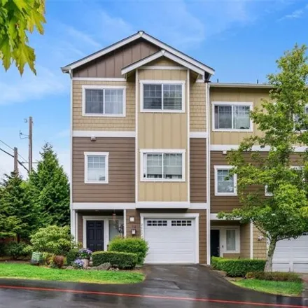 Buy this 3 bed townhouse on Unit D in 1910 112th Street Southwest, Everett