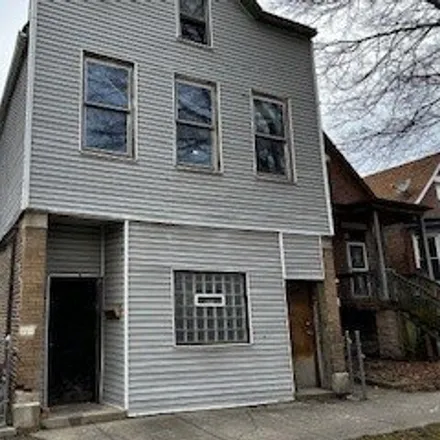 Buy this 2 bed house on 6938 South Aberdeen Street in Chicago, IL 60620