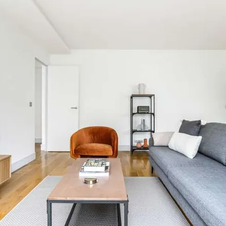 Image 1 - 3 Rue Pierre Picard, 75018 Paris, France - Apartment for rent