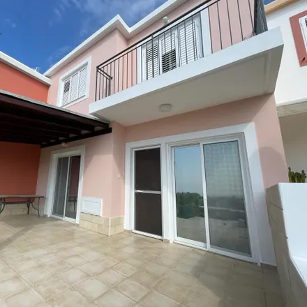 Buy this 3 bed house on Pegeia