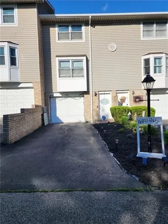 Buy this 2 bed townhouse on 98 Edgewood Avenue in Canton Township, PA 15301
