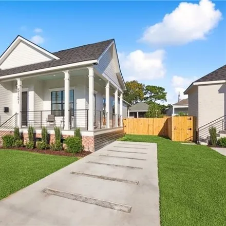 Buy this 3 bed house on 5139 Painters Street in New Orleans, LA 70122