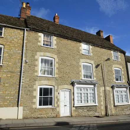 Rent this 2 bed apartment on The Smoking Dog in High Street, Malmesbury