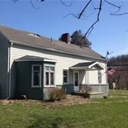 Buy this 3 bed house on 1901 Park Avenue in North Franklin Township, PA 15301