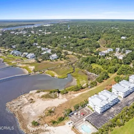 Buy this 1 bed condo on East Moore Street in Southport, NC 28461