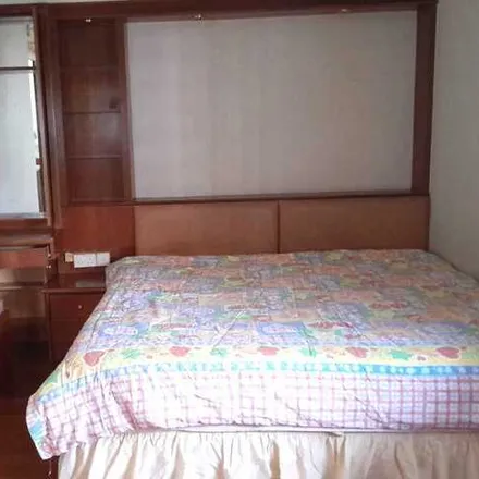 Rent this 3 bed apartment on 740 in 740 Woodlands Circle, Singapore 730740