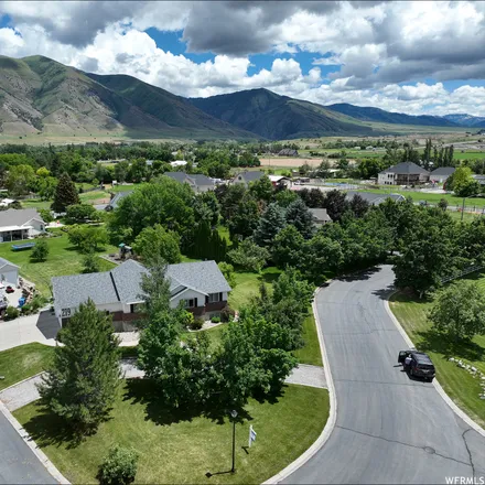 Buy this 6 bed house on 231 Hillside Circle in Nibley, Cache County
