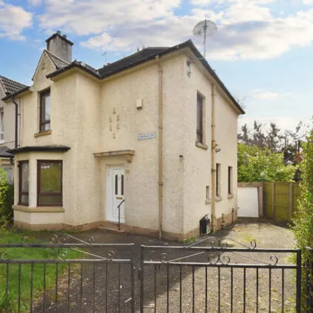 Buy this 3 bed duplex on Ashdale Drive in Glasgow, G52 1NL