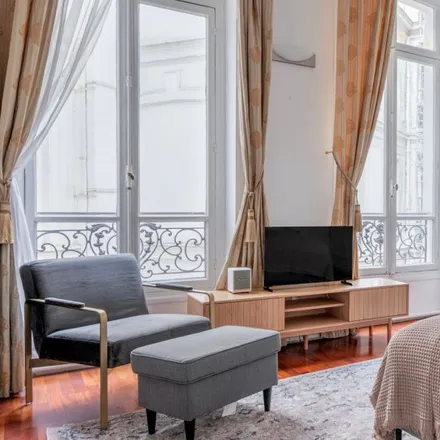 Rent this studio apartment on 7 Rue Beaujon in 75008 Paris, France