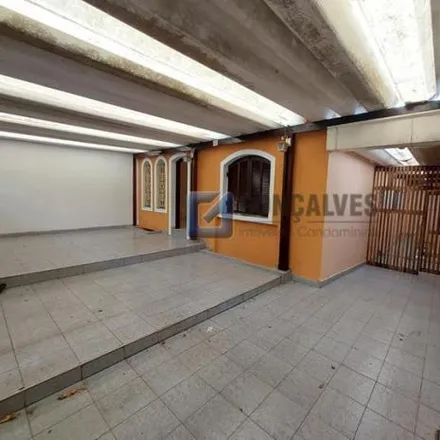 Rent this 3 bed house on Rua Quirino de Lima in Centro, São Bernardo do Campo - SP