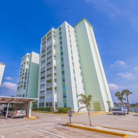 Buy this 2 bed condo on 430 64th Avenue in Saint Pete Beach, Pinellas County