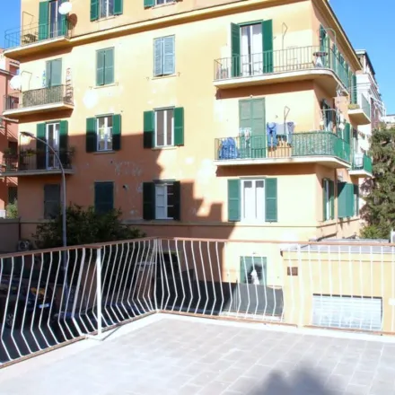 Image 9 - Liceo Scientifico Via di Villa Pamphili, Via Fonteiana 111, 00152 Rome RM, Italy - Apartment for rent