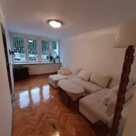 Rent this 4 bed apartment on Plac Grunwaldzki in plac Grunwaldzki, 70-445 Szczecin