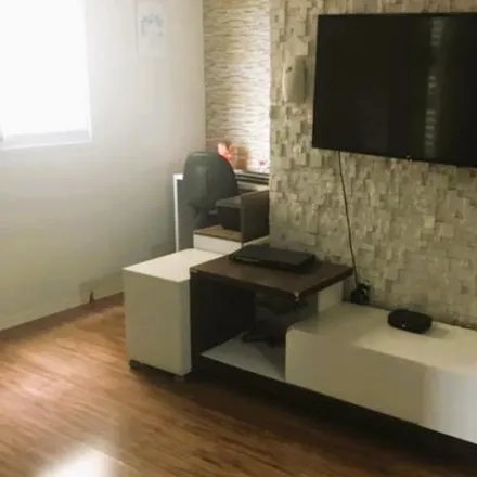 Buy this 3 bed apartment on Rua Vitorino Calegare in Jardim São Silvestre, Barueri - SP
