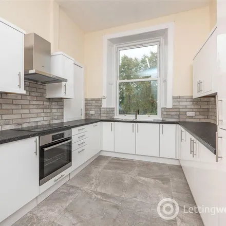 Image 1 - 36 Comiston Road, City of Edinburgh, EH10 5QQ, United Kingdom - Apartment for rent