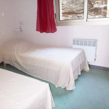 Rent this 1 bed apartment on avenue de provence in 83980 Le Lavandou, France