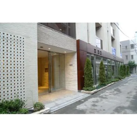 Image 3 - Andreu World Design Furniture, Cemetery Street, Azabu, Minato, 107-0062, Japan - Apartment for rent