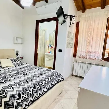 Rent this 3 bed apartment on 07052 Santu Diadòru/San Teodoro SS