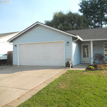 Buy this 3 bed house on 701 Northwest 21st Avenue in Battle Ground, WA 98604