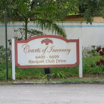 Buy this 3 bed condo on 4 in 3360 Inverrary Boulevard, Lauderhill