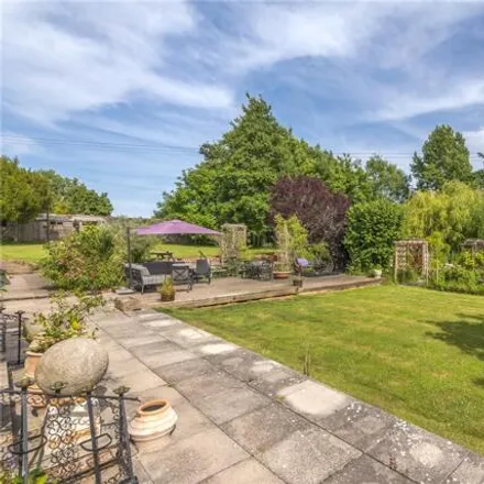 Image 3 - B4221, Crow Hill, HR9 7TP, United Kingdom - House for sale
