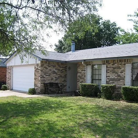Rent this 3 bed house on 3749 Bridalwreath Drive in Fort Worth, TX 76133