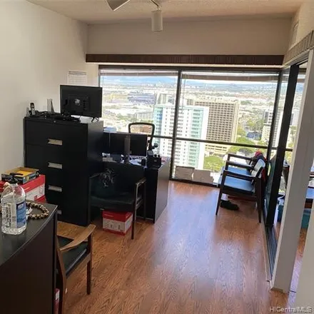 Image 3 - 1188 Bishop Street, Honolulu, HI 96813, USA - Condo for sale