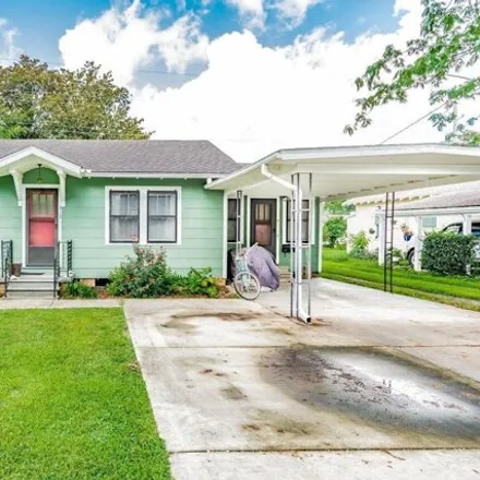 Rent this 3 bed house on 369 Saint Thomas Street in Lafayette, LA 70506