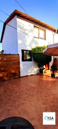 Buy this 3 bed house on Arturo Prat 4324 in 781 0000 Macul, Chile