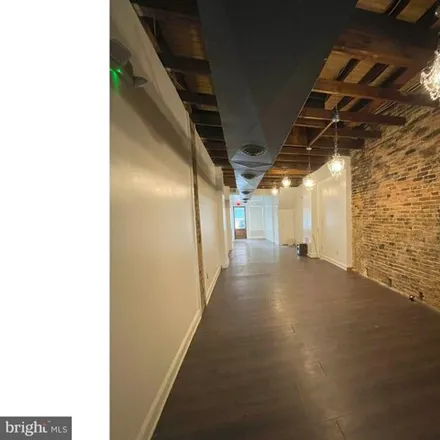 Image 8 - 1110 Cathedral Street, Baltimore, MD 21201, USA - House for sale