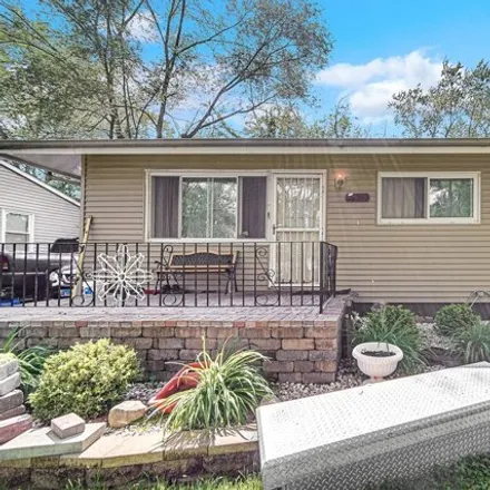 Buy this 3 bed house on 22352 Clyde Avenue in Sauk Village, Bloom Township