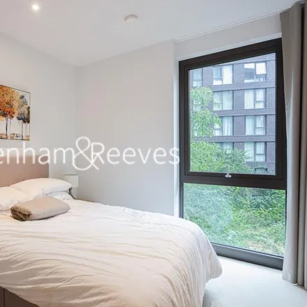 Image 3 - Legacy Buildings, Ace Way, Nine Elms, London, SW11 7BE, United Kingdom - Apartment for rent