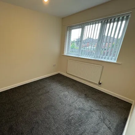 Image 7 - Kittybert Avenue, Manchester, M18 8BF, United Kingdom - Townhouse for rent