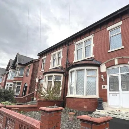 Buy this 3 bed duplex on Longton Road in Blackpool, FY1 4HW