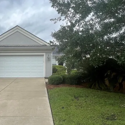 Rent this 2 bed house on 22 Whitebark Lane in Beaufort County, SC 29909