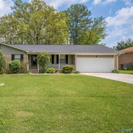 Buy this 3 bed house on 559 Jo Lee Lane in Rainbow City, AL 35906