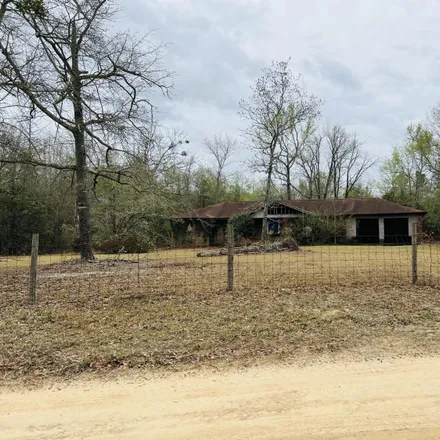 Buy this 3 bed house on 525 Summit Drive in New Ellenton, Aiken County