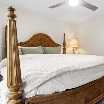 Rent this 1 bed condo on Eden in UT, 84310