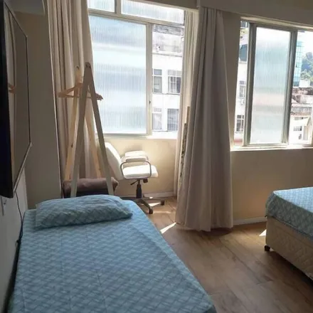 Rent this studio apartment on R. Carvalho de Mendonça