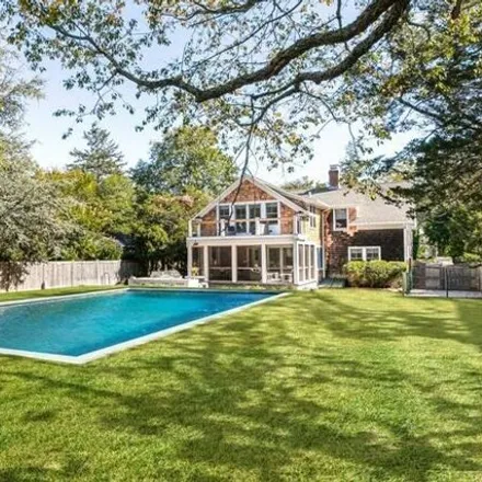 Rent this 4 bed house on 143 North Main Street in East Hampton, East Hampton North
