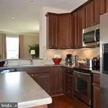 Image 3 - Regent's Glen, Stonehaven Way, Spring Garden Township, PA 17401, USA - Townhouse for rent