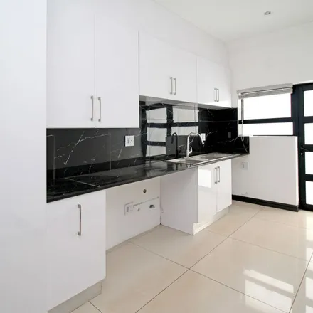 Image 5 - Basson, Celtisdal, Gauteng, 0149, South Africa - Apartment for rent