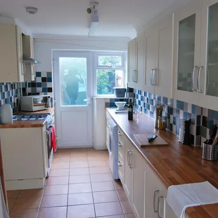 Image 5 - 73 Tenterden Drive, Tyler Hill, CT2 7BJ, United Kingdom - House for rent