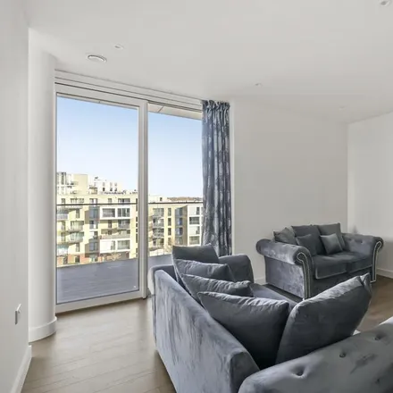 Rent this 2 bed apartment on Mulberry Apartments in 1-40 Coster Avenue, London