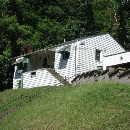 Buy this 2 bed house on 966 Central Avenue in Welch, WV 24801